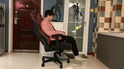玩游戏时电竞椅是必备吗?安德斯特:舒适性的座椅如何选