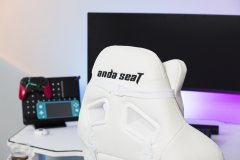 andaseaT安德斯特冰雪王座——电竞椅